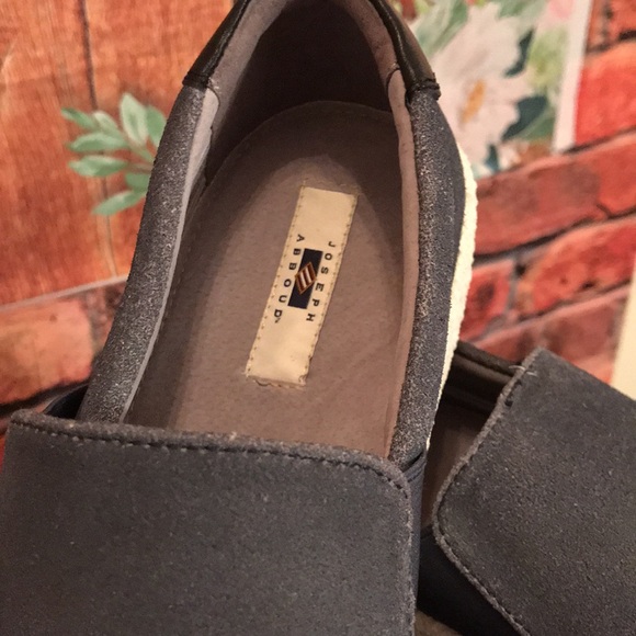 Joseph Abboud slipped on Casual - Picture 3 of 17